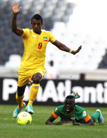 Getaneh Kebede scores a winning goal against Botswana 1 to 0 in 2014 World Cup qualifying