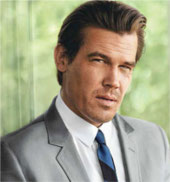 Josh Brolin as Agent young K in MIB 3 - Tigrai Online