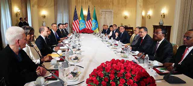 President Barak Obama and other American government officials in a bilatral discution with Ethiopian leaders