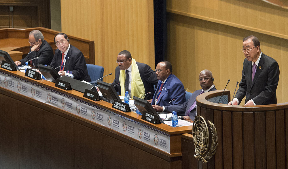Secretary General Ban Ki-moon speaking in Addis Ababa